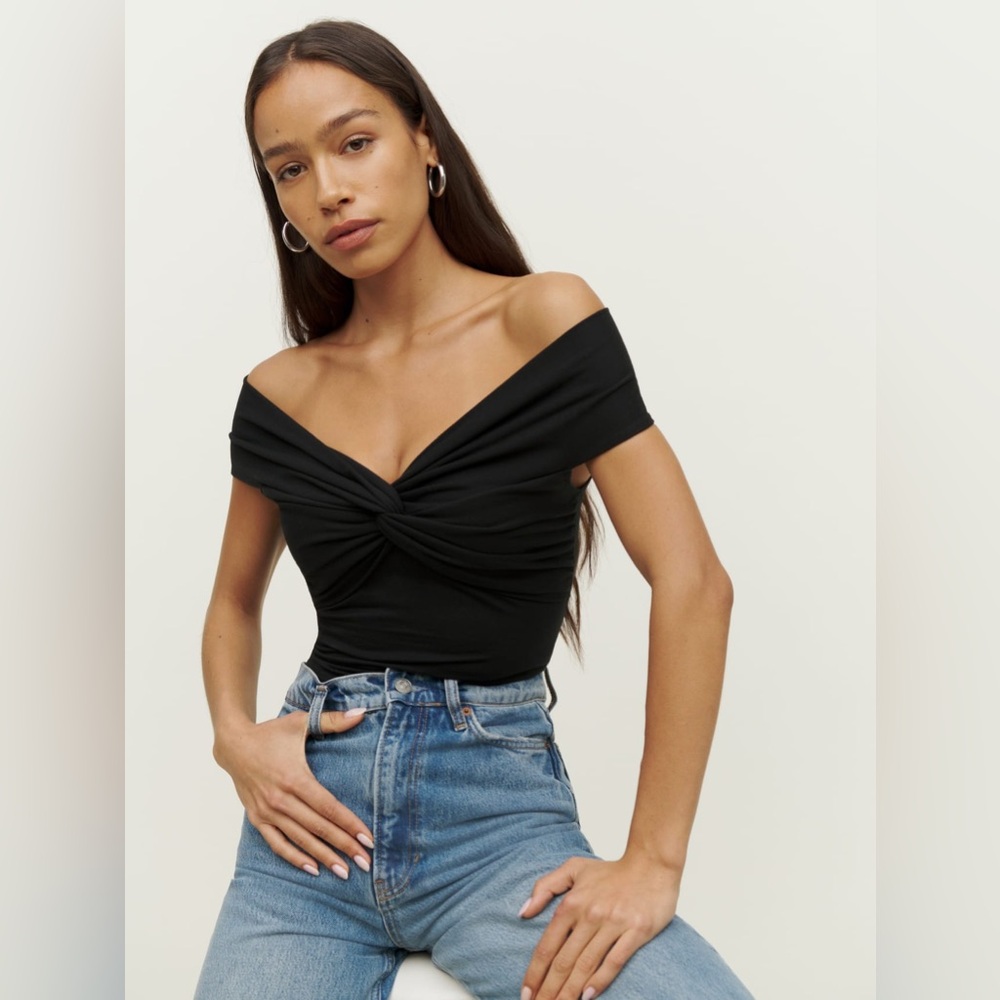 Reformation Ezlynn Knit Top